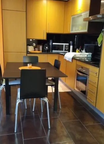 Blue Sea Apartment *